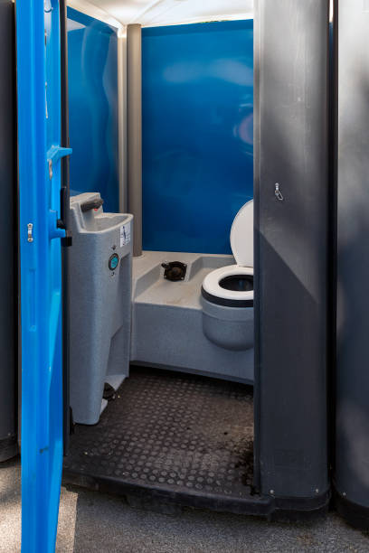 Best Affordable portable toilet rental  in Santa Clara, OR