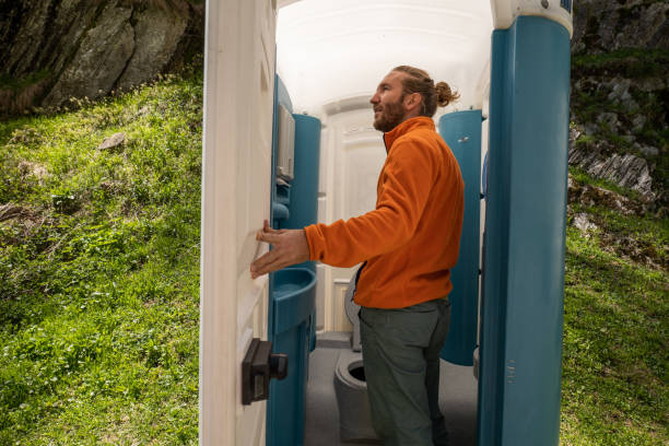 Best Sanitation services for porta potties  in Santa Clara, OR